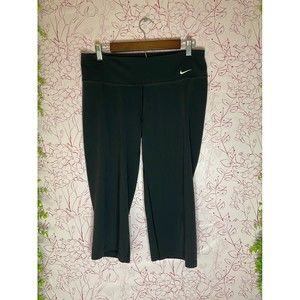 Nike yoga wide leg capris size medium